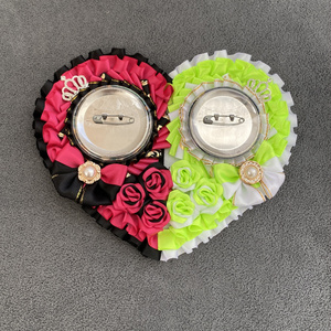痛ロゼット　ハート型　ビビットピンク×ライトグリーン