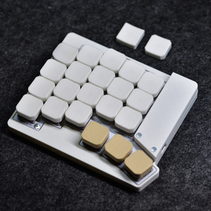 完成品】roBa トラックボール付き無線分割キーボード - nalulab - BOOTH