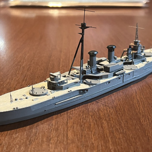 1/700 WWII イタリア海軍 航空母艦 アクイラ レジン製キット 未組立 Yahoo!オークション - 1/700 レジン イタリア海軍 空母アクイラ