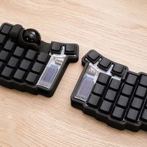 roBa 【トラックボール付きワイヤレス自作キーボードキット】 - kuma