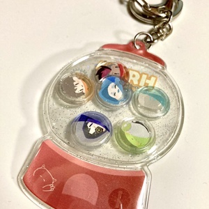 ガチャガチャキーホルダー