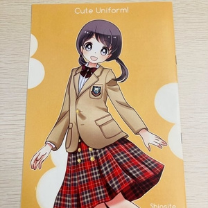 アニメキャラ制服図鑑 61xa96tC3FL._UF350,350_QL50_.jpg