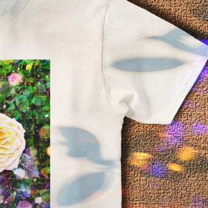 a-1681 温もりと思いやり Mercy and kindnessでTシャツ作りました。(⁠^⁠^⁠)/