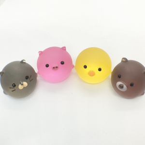なんかかわいい置き物（カラー）