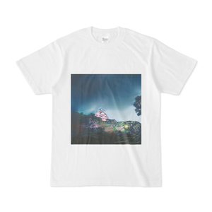 大阪城の夜景のtシャツ