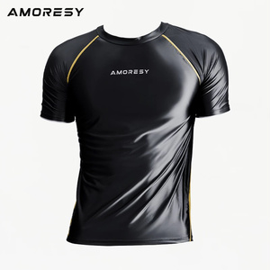 507 ブラック/金色・メンズ半袖ストレッチＴシャツ