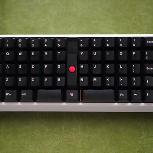 Sparrow60C : ジョイスティックポインター搭載、GH60互換ケース
