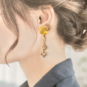 サージカルステンレス革タグさざれ石イヤリングピアス