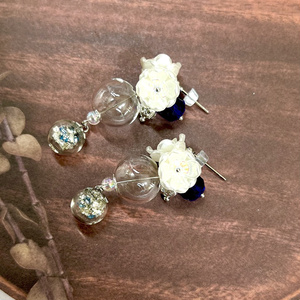 no.25 ドライフラワーの一粒フラワーピアス フラワー 氷