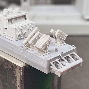 アメリカ海軍「カサブランカ」級護衛空母1/700《商船/客船 M02