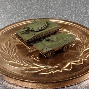 1/700 MUS47 現用米軍 M551シェリダン &  コマンドウV100　セット