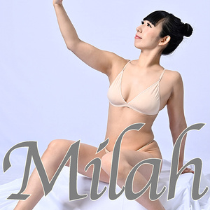LiveUPセミヌード写真素材集：Milah Swallowtail