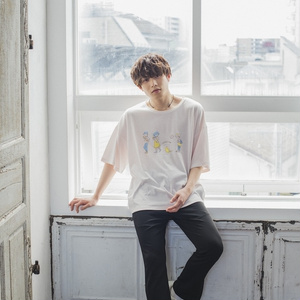 グラフィックTシャツ