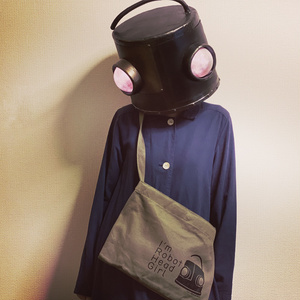 【新デザイン】「I'm robot head girl」ミュゼットバッグ