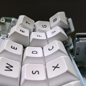 魅力的な価格 keyball61 ケース MagSafeリング内蔵版【カラーオプション有り キーボード