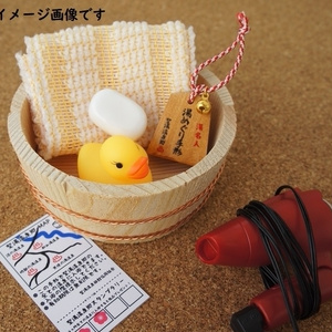 いちごチェア - 初虹 - BOOTH