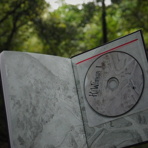 3点セット (KiWi物語 第一章シリーズ)  | CD付き絵本&ラバーキーホルダー&ステッカー 