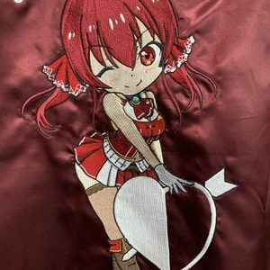 C107 宝鐘マリン等身大タペストリー - あかさあいグッズ - BOOTH