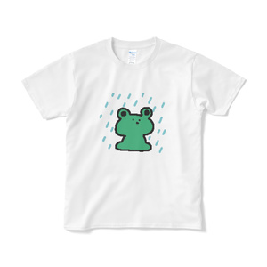 雨降りなカエルちゃんTシャツ。