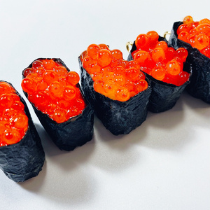 リアルないくら軍艦のお寿司のミニチュア食品サンプルキーホルダー 