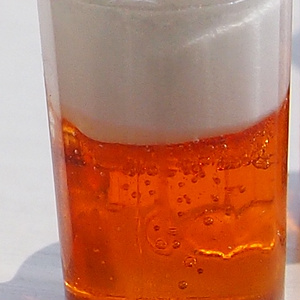 【再販】極小ミニチュアサンプルのビールジョッキのキーホルダー
