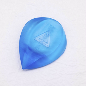 Möbius Pick Wide（Sapphire Blue）