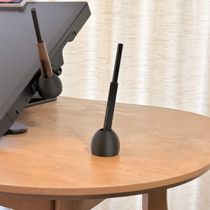 新発売！Cintiq Pro 24用 傾斜角可変スタンド 最大75度 キーボード下