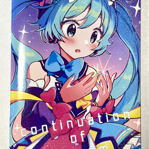 ホロ加工缶バッジA＜asteroid：初音ミク＞ - Rella Artworks / 不安定+