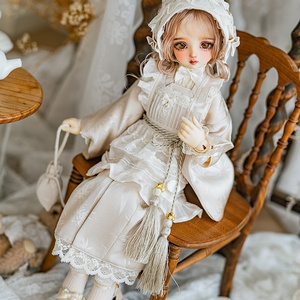 ドールハウス ミニチュア☆ドールハウス☆木製☆三階建☆シルバニアに