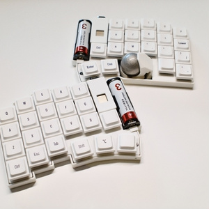 torabo-tsuki LP　完成品 torabo-tsuki LP トラックボール付き無線分割キーボードキット - のぎ