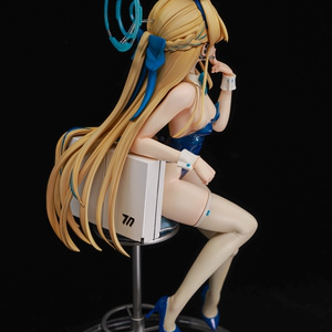 ブルーアーカイブ アコ1/7ドレスver. 未塗装未組み立てガレージ