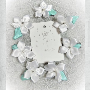 お花のキラキラレジンヘアクリップ - kiana＊Lab - BOOTH