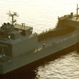 陸上自衛隊　小型輸送艦　修正版 缩略图 4