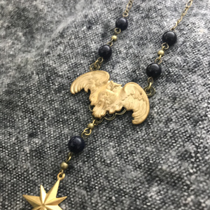 Owl motif necklace