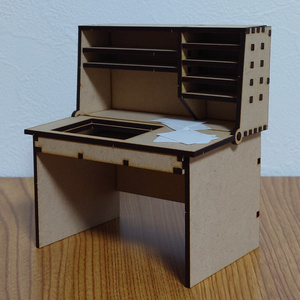 新製品・1/6アニメ作画机(組み立てキット) - mt-west-studio - BOOTH