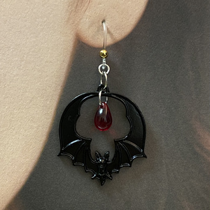 『バットマン』イメージピアス＆イヤリング