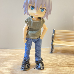 身長調整サイズ　シンプルスリムパンツ　ねんどろいどどーる用