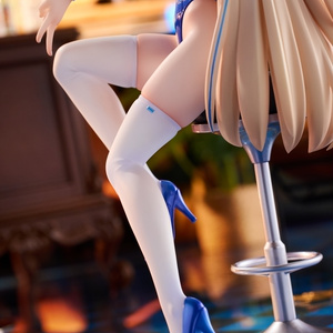 ブルーアーカイブ アコ1/7ドレスver. 未塗装未組み立てガレージ