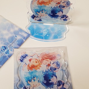 Ours (Album & Illust Book) *Luna ボカロP CD Amazon.co.jp: Ours Album & Illust Book Luna ボカロP CD