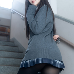 凸守たかね 春風とリボン 写真集 2022 学生証 チェキ 凸守たかね 春風とリボン 写真集 2022 学生証 チェキオンライ