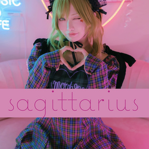 C103新刊】ガレヲン写真集「listen.」 - ハイパーメガトンラクエン