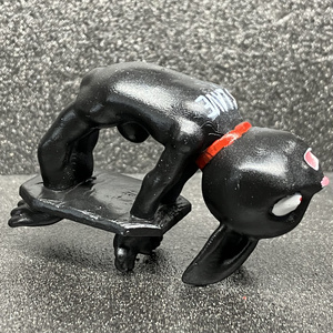 ハングド　ラビット