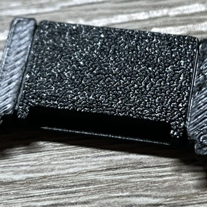 Iris中型ケース - くろまき工房 - BOOTH