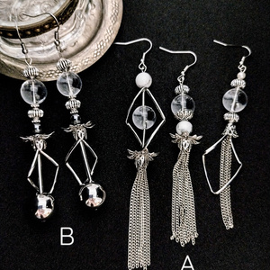 Fallen lotus earrings(A/B)