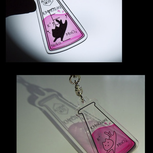 4月順次発送中：かんなちゃろアクキーAタイプ（ランダムで裏面直筆