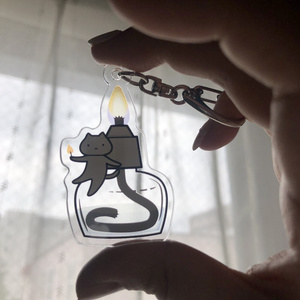 あっとくん「Red」アクリルキーホルダー①ドープ 黒あっとくん ver