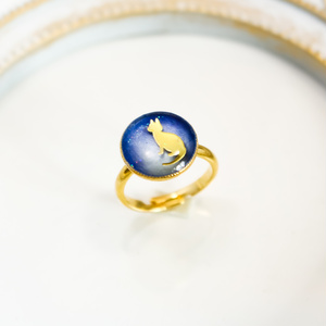 猫のRing　ブルー×ブルーホワイト　ゴールド金具　フリーサイズ
