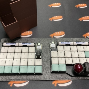 roBa 【トラックボール付きワイヤレス自作キーボードキット roBa 【トラックボール付きワイヤレス自作キーボードキット