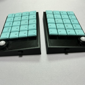 Pyuron ZMK 無線ダブルトラックボールキーボード - sor_mechkeeb - BOOTH