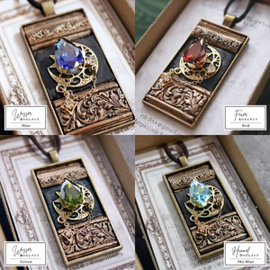 雪の結晶ペンデュラムと三日月鉱物ピアス イヤリング☆琉球